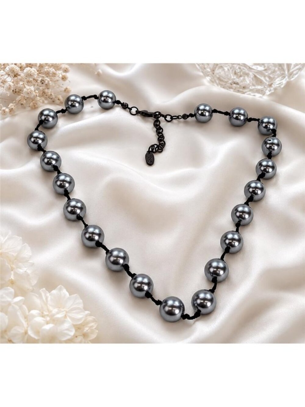 Dominique Cohen DOM Metallic Gray Glass Ball Bead Necklace Hand Knotted 21 in